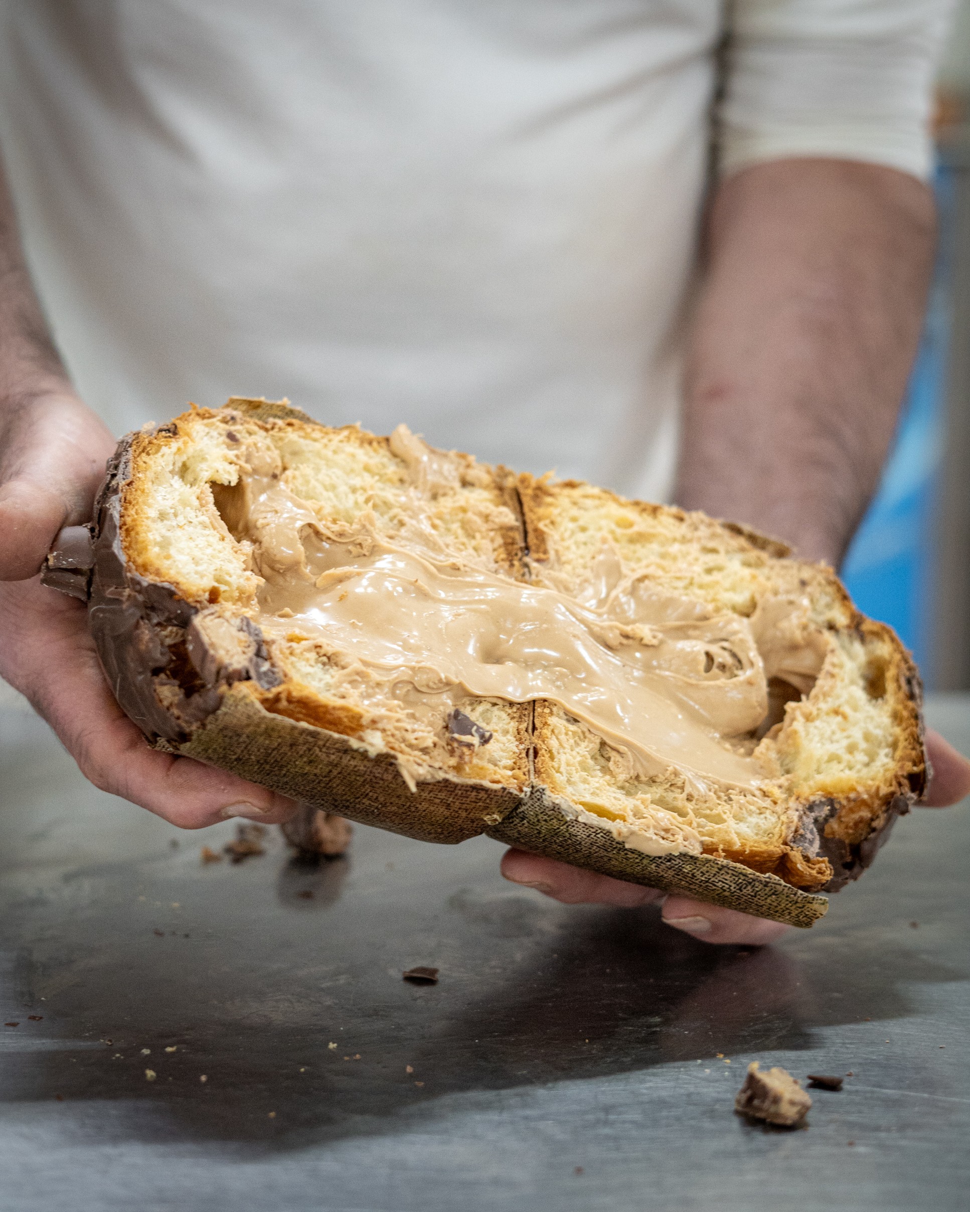 Panettone Panettone artesanal de masa madre y relleno