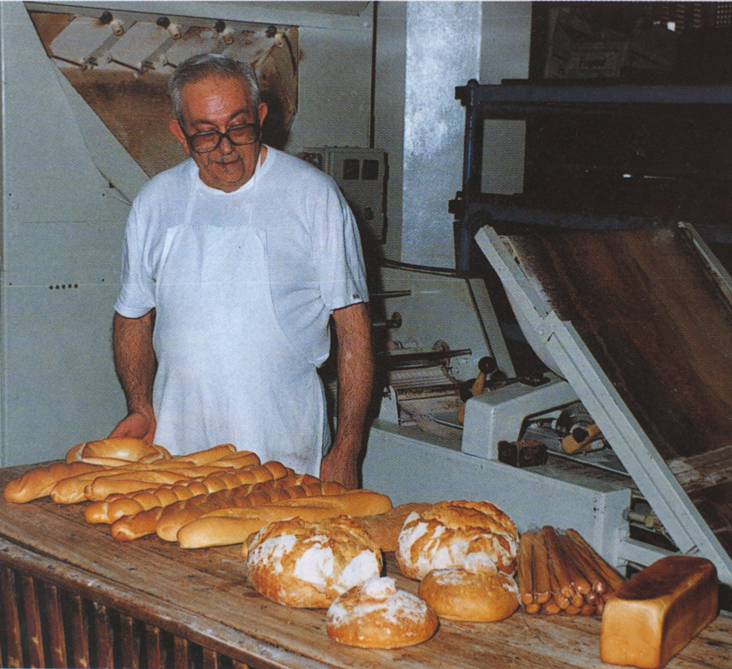 Miembro antiguo del equipo de Panadería Fuente del León