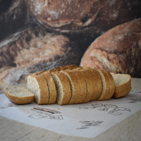 Pan de molde integral de masa madre elaborado artesanlmente